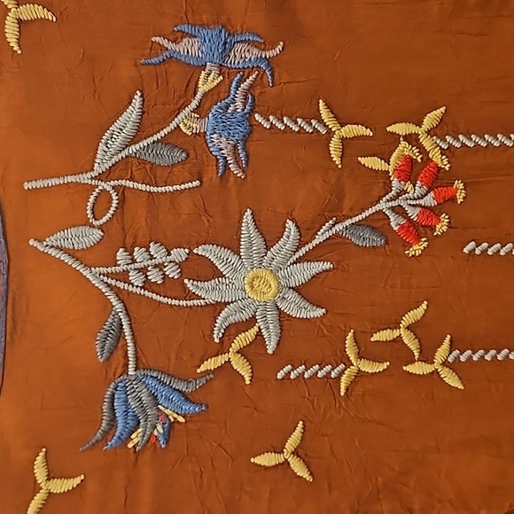 💕JOHNNY WAS💕 Dixie Floral Embroidered Tunic Top ~ Almond Light Medium - Picture 9 of 13